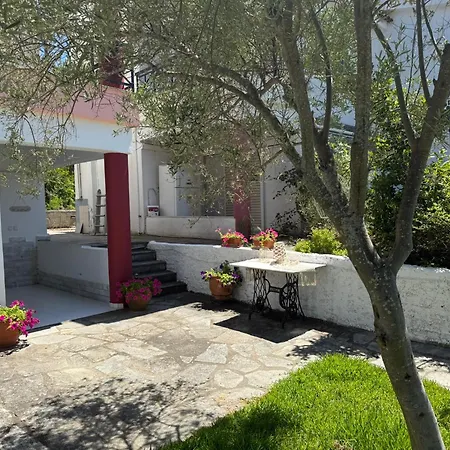 Ferienhaus Kalie's House! Paliouri